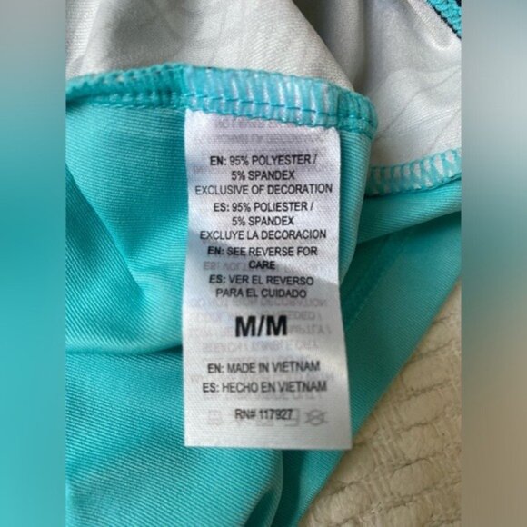 NWT Reebok Blue & Black Workout Tank Size M - Picture 4 of 7